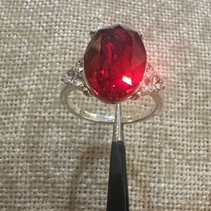 Elegant Red Gemstone Silver Ring